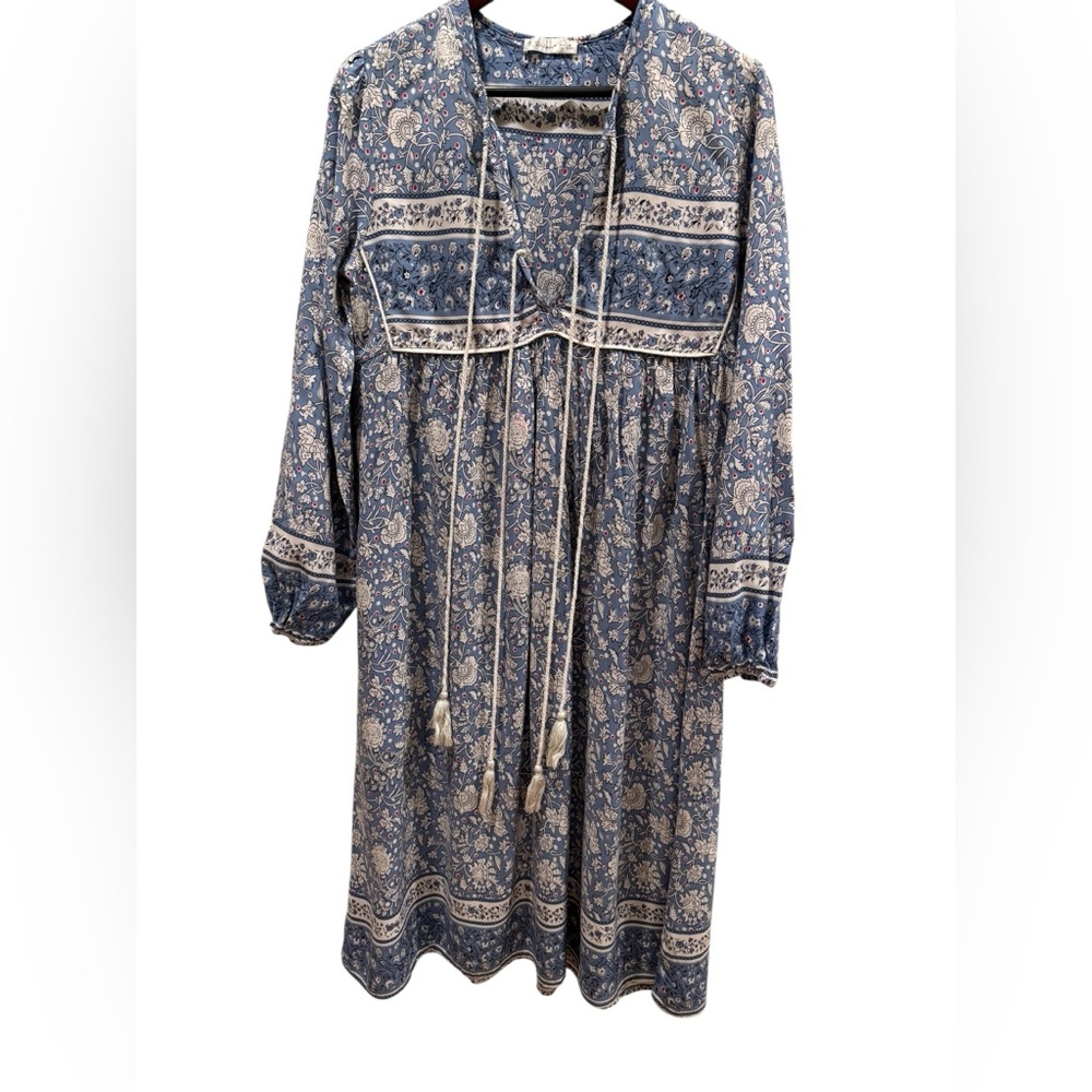 R. Vivimos Boho Peasant Midi Dress M Floral Print Prairie‎ Blue White